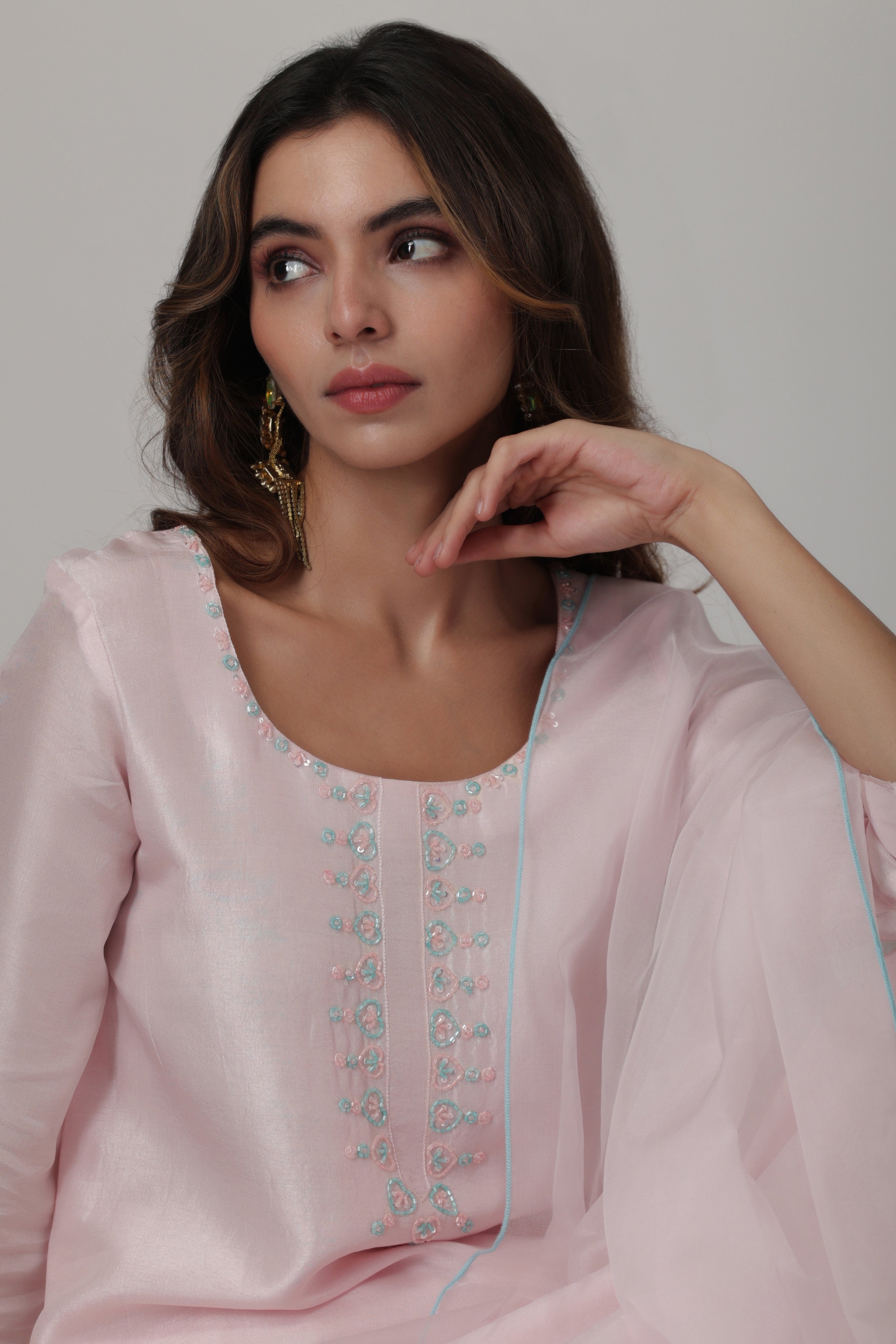 Naila Kurta Set