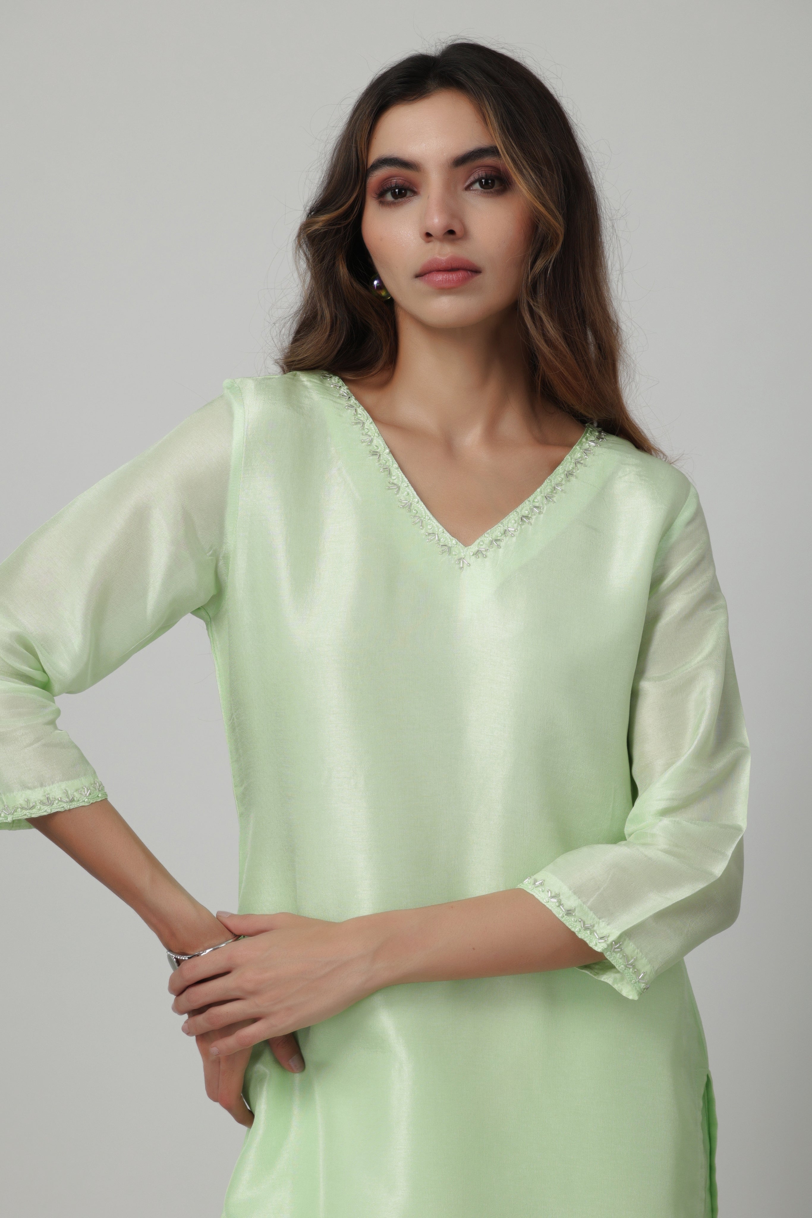 Liyana Kurta Set