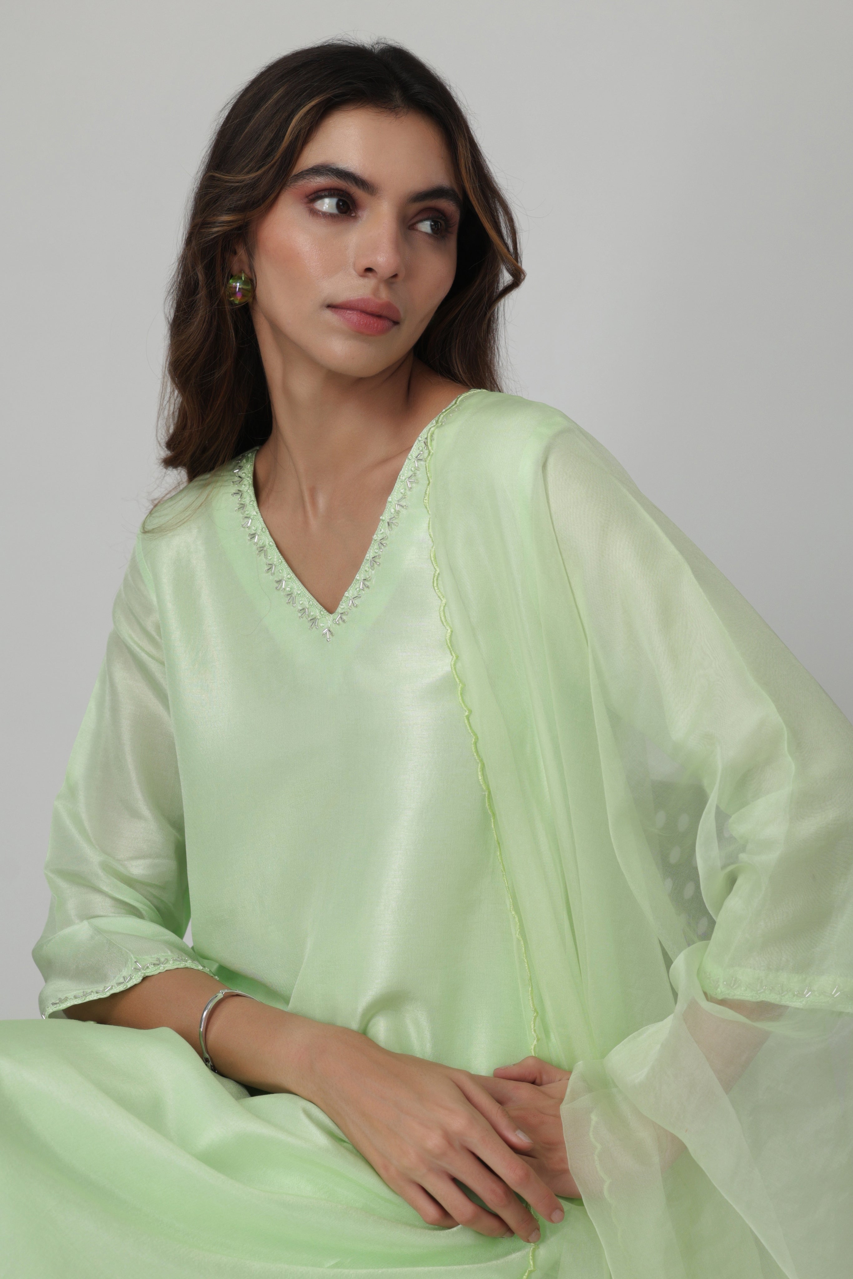 Liyana Kurta Set